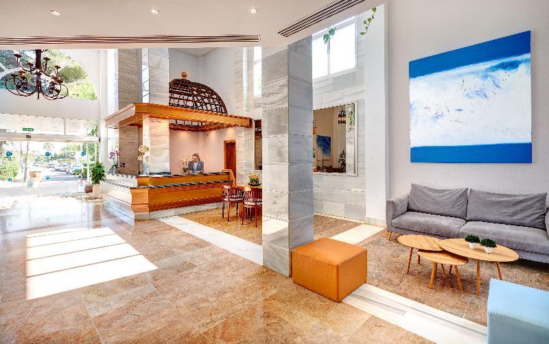 Grupotel Appart hôtel 4*