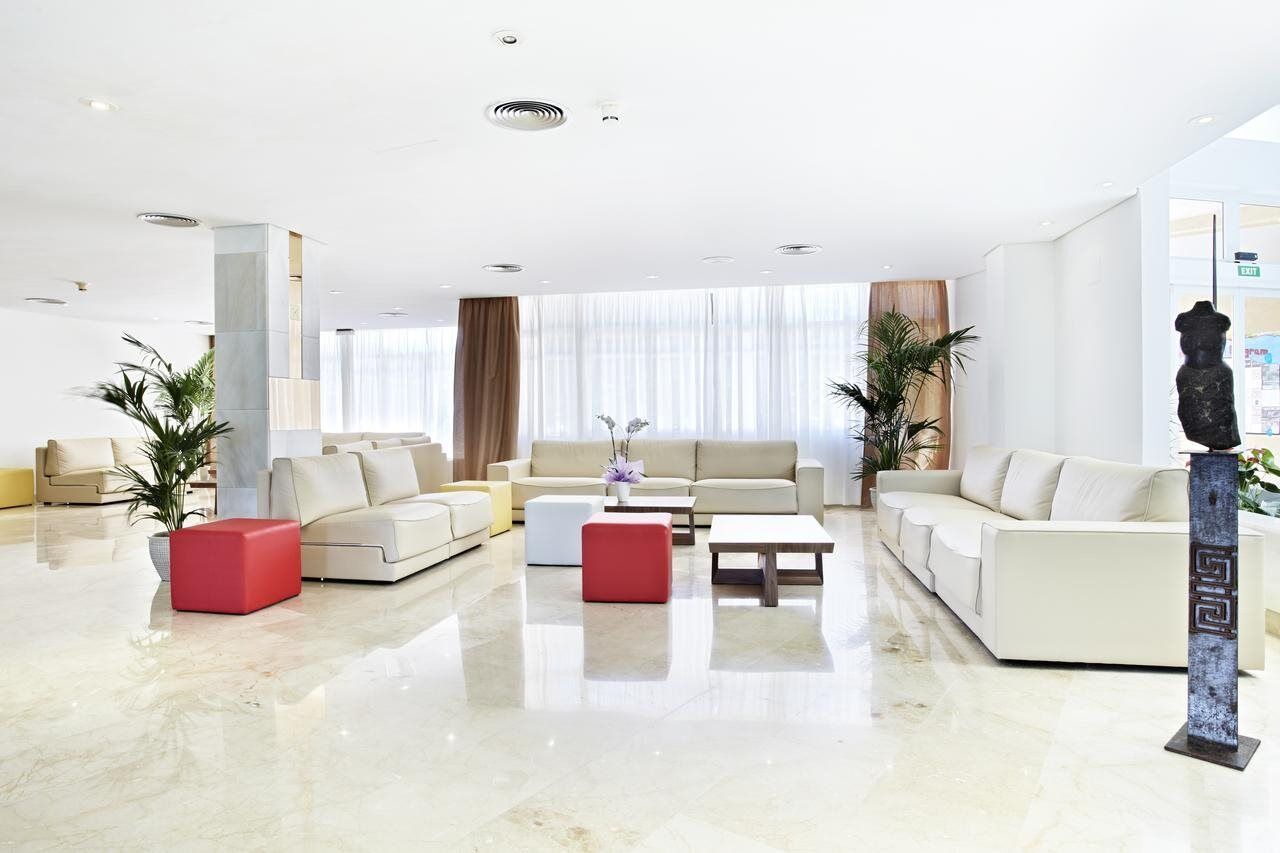 Grupotel Aparthotel Port d'Alcúdia