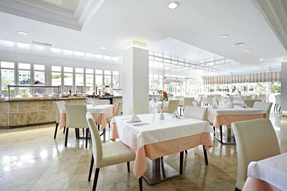 Grupotel Aparthotel