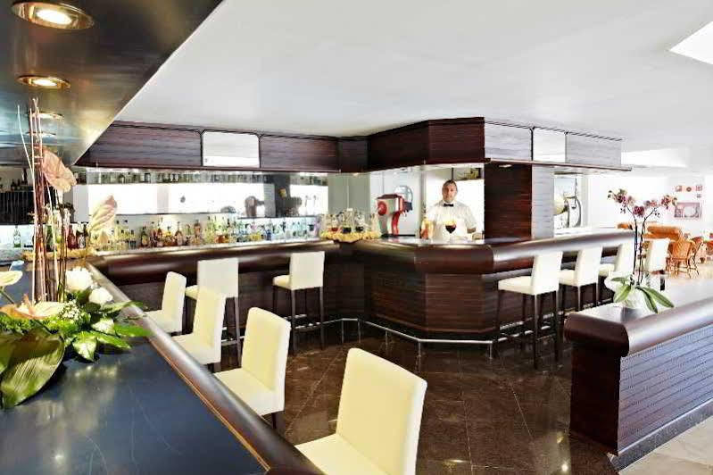 Grupotel Aparthotel 4*