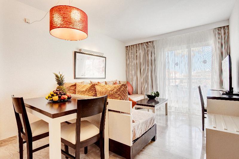 Grupotel Aparthotel 4*